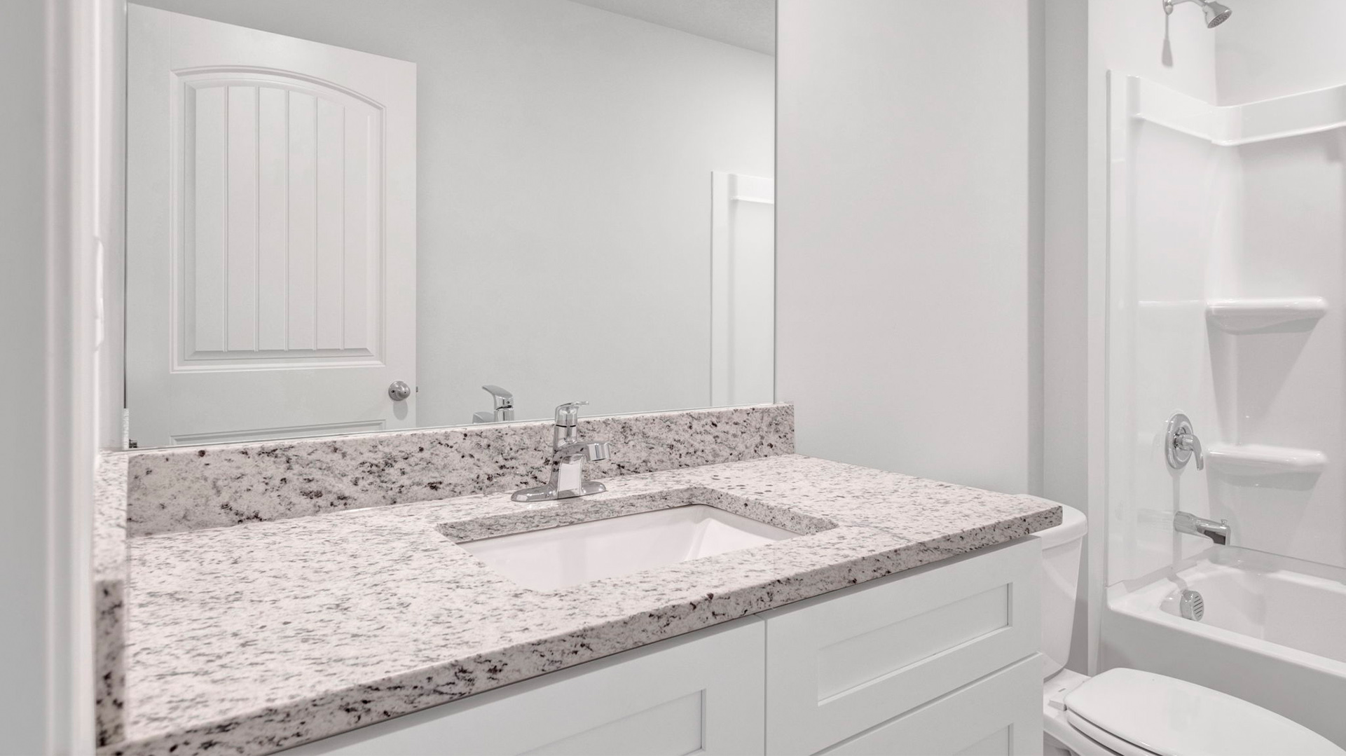 Beautiful vanity for the secondary bathroom