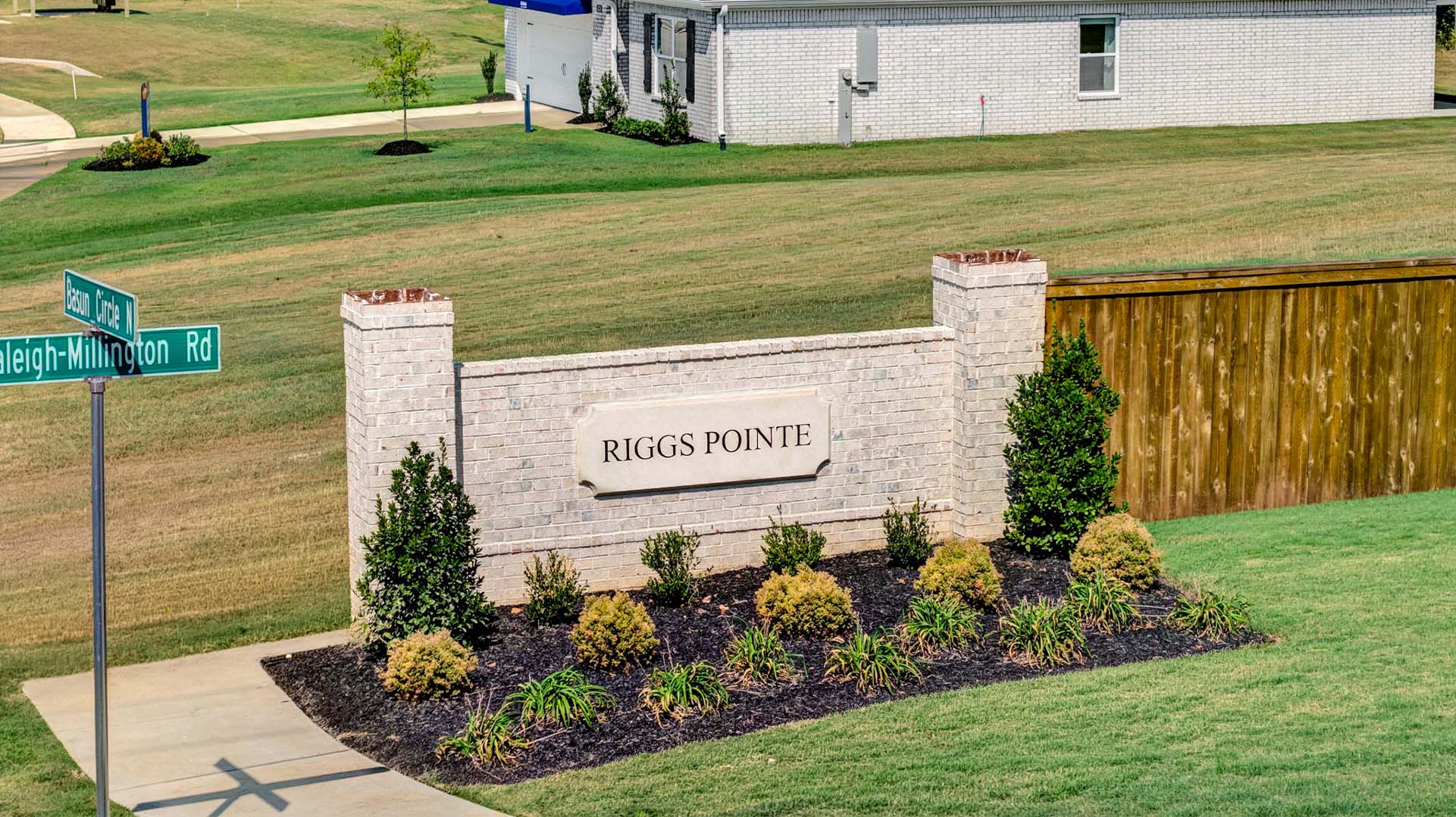 ENtry monument at RIggs Pointe