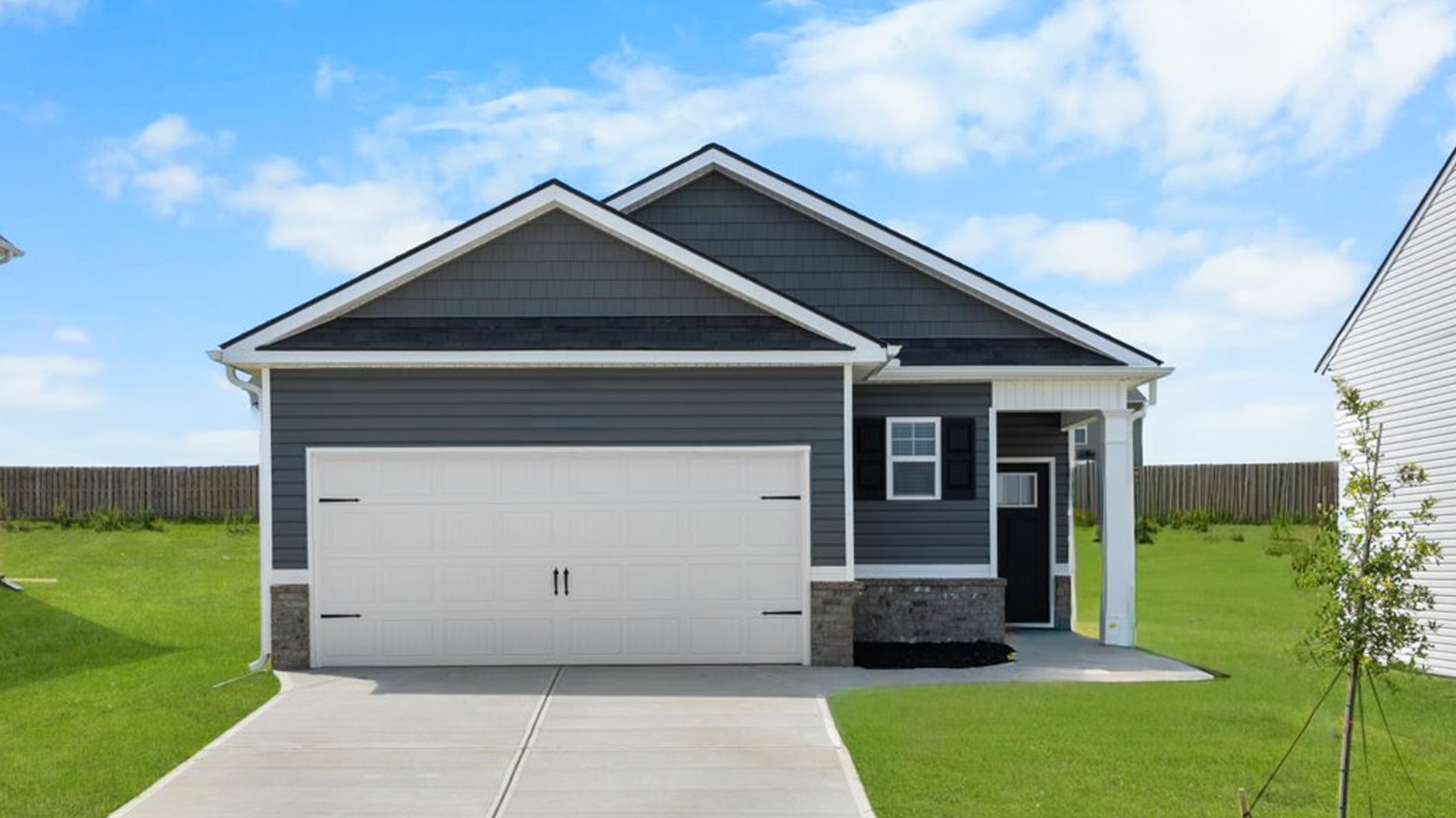 14 Mcgilvery Dr exterior