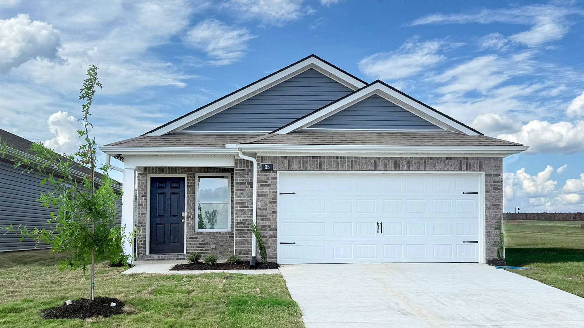 37 Mcgilvery Dr exterior