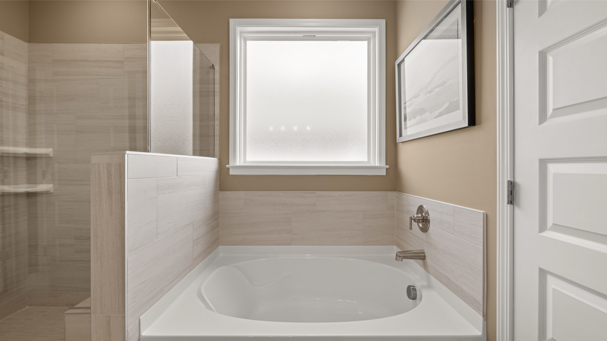 bathroom with bathtub