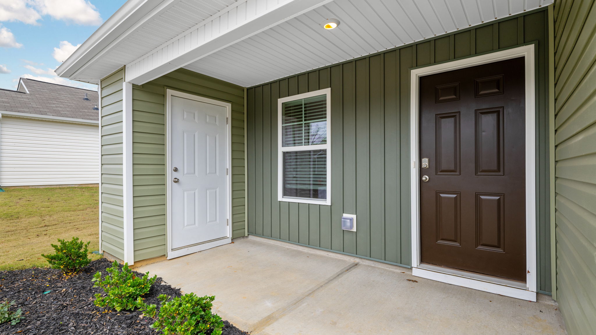 porch of one story home