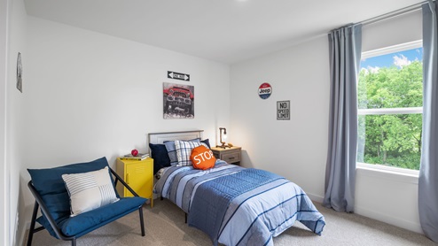 Guest bedroom with window