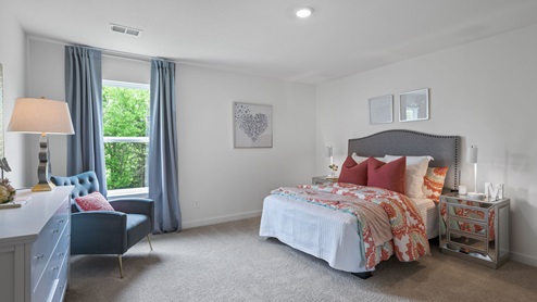 Guest bedroom with window