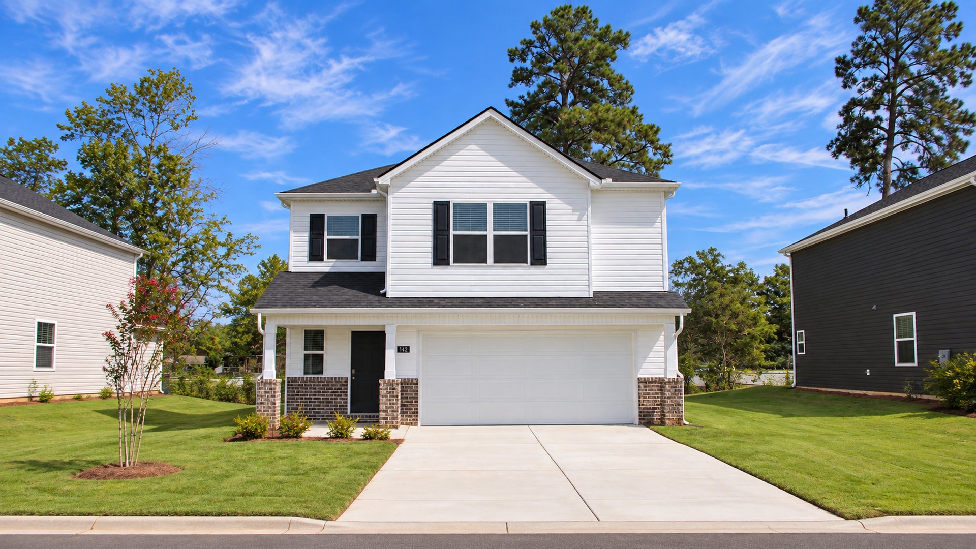 142 Evergreen Circle exterior