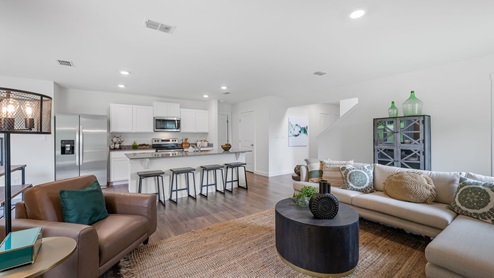 Open floorplan kitchen off living room