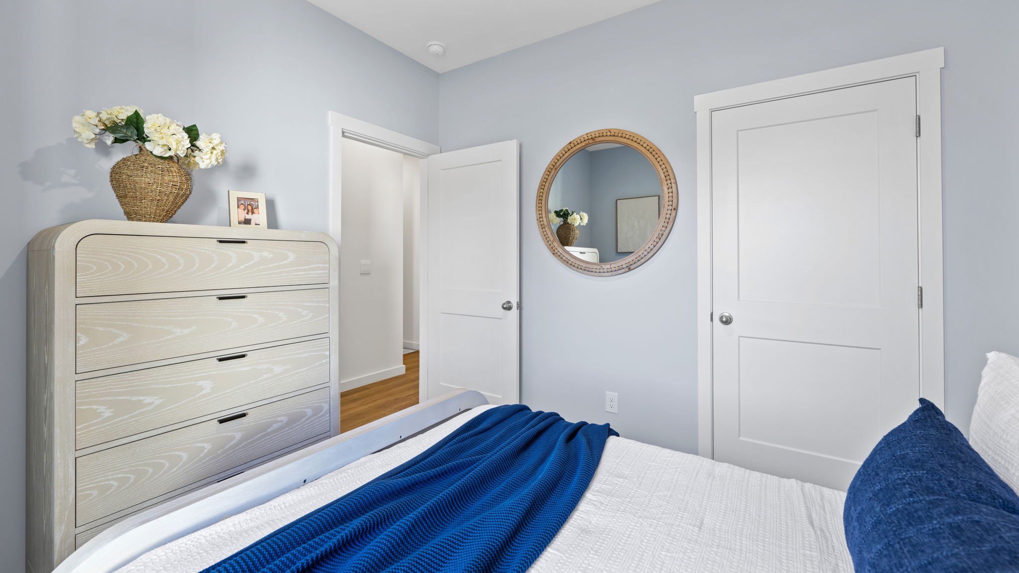 bedroom with walk-in closet