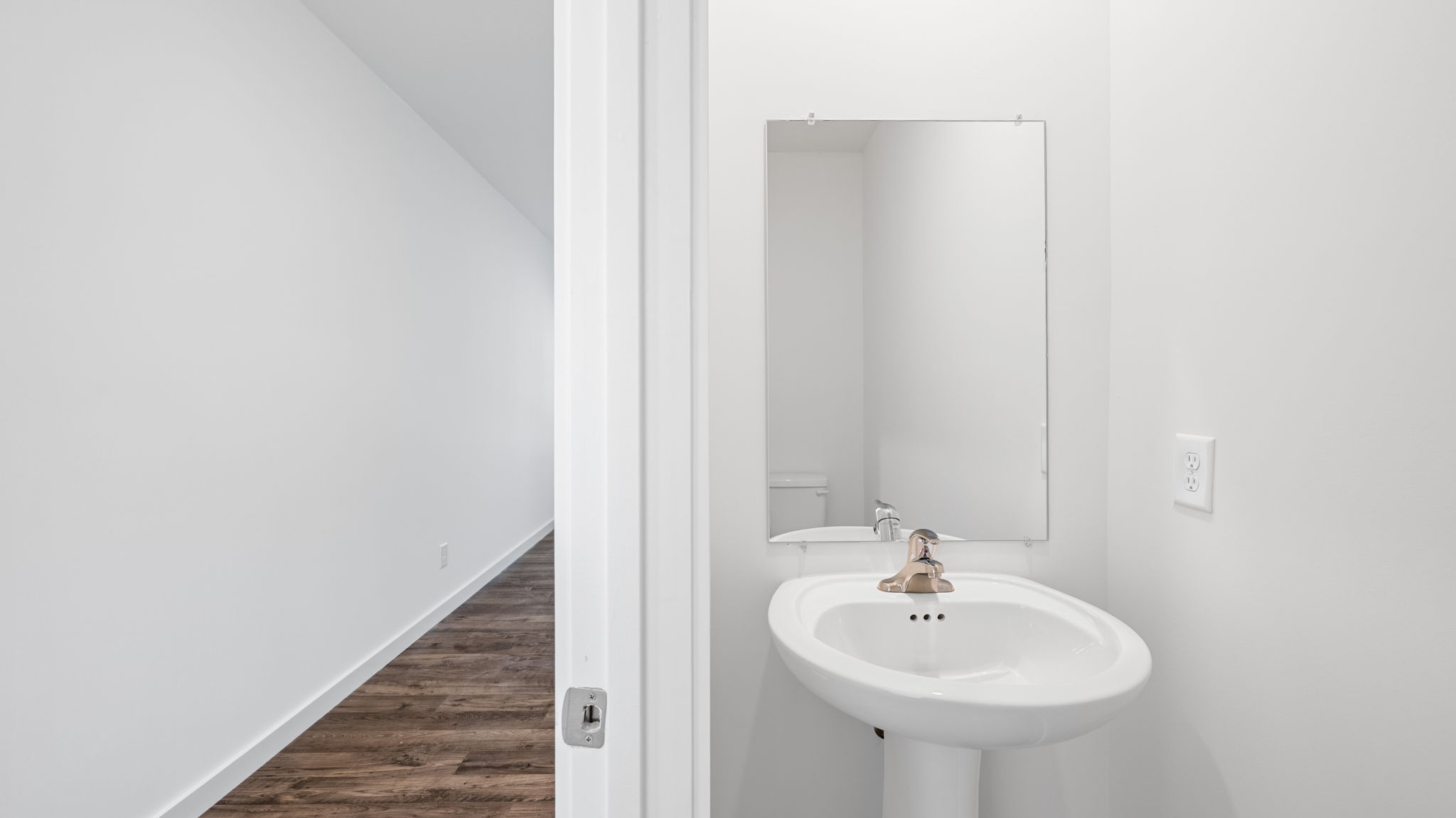 bathroom with sink and mirror