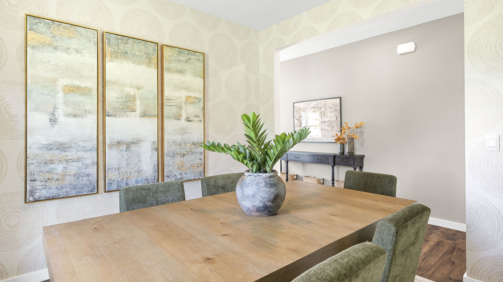 formal dining facing entryway hallway