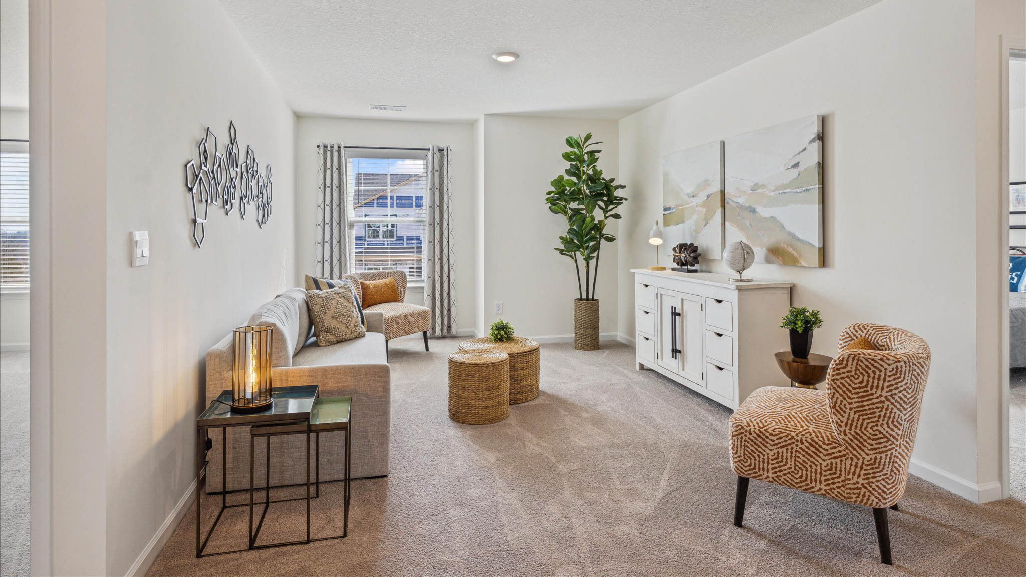 Upstairs landing area and loft