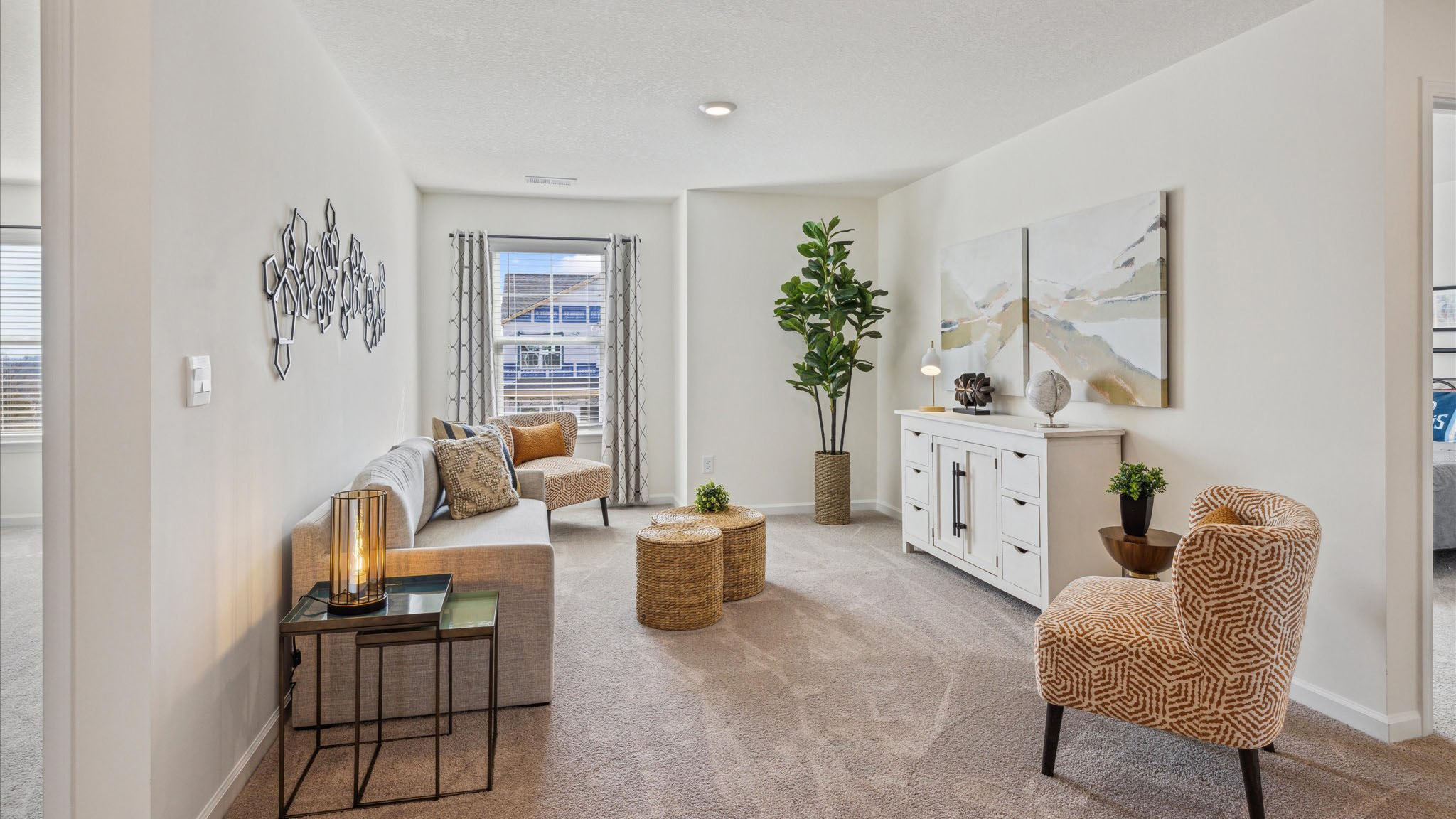 Upstairs landing area and loft