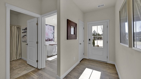 Entry way with coat storage
