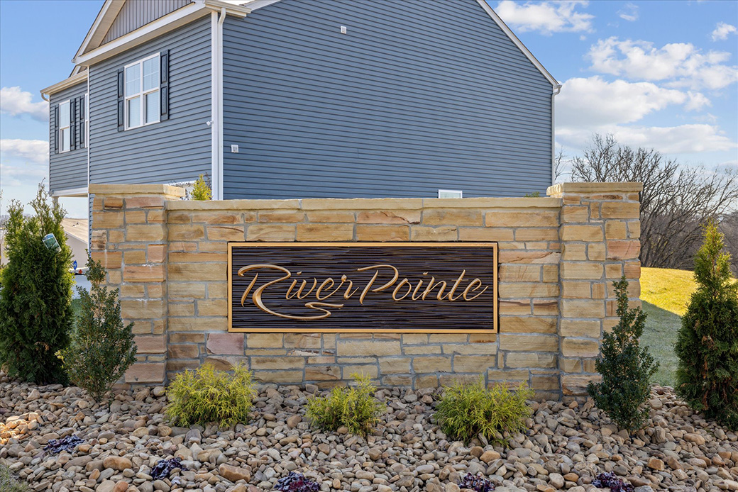 New Homes in River Pointe Mascot, TN D.R. Horton
