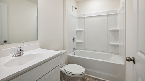 full bathroom with single vanity