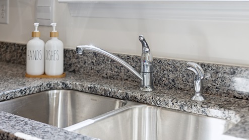 Stainless steel sink