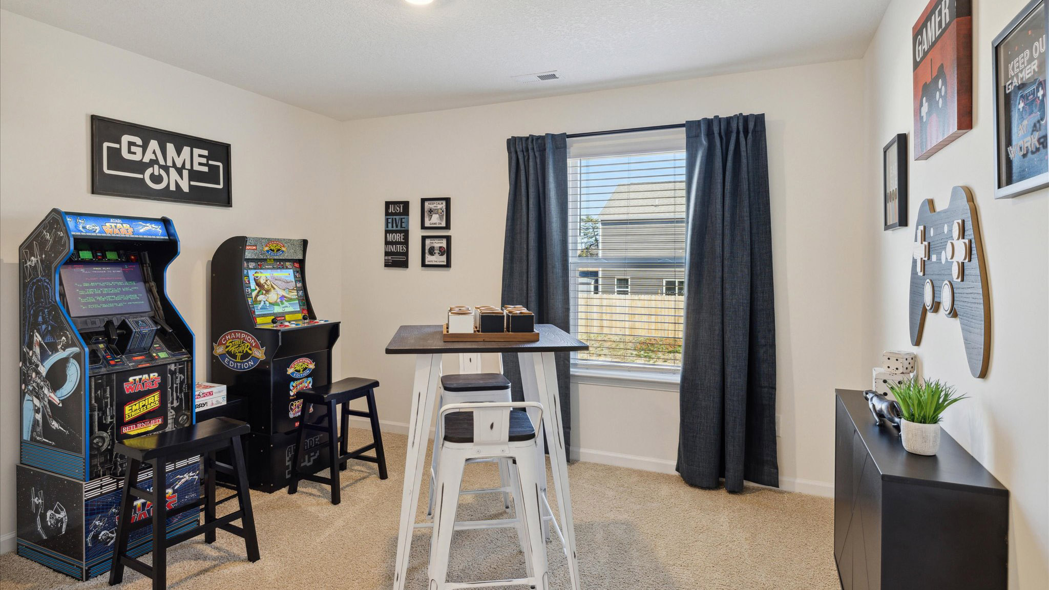 Upstairs landing area and loft