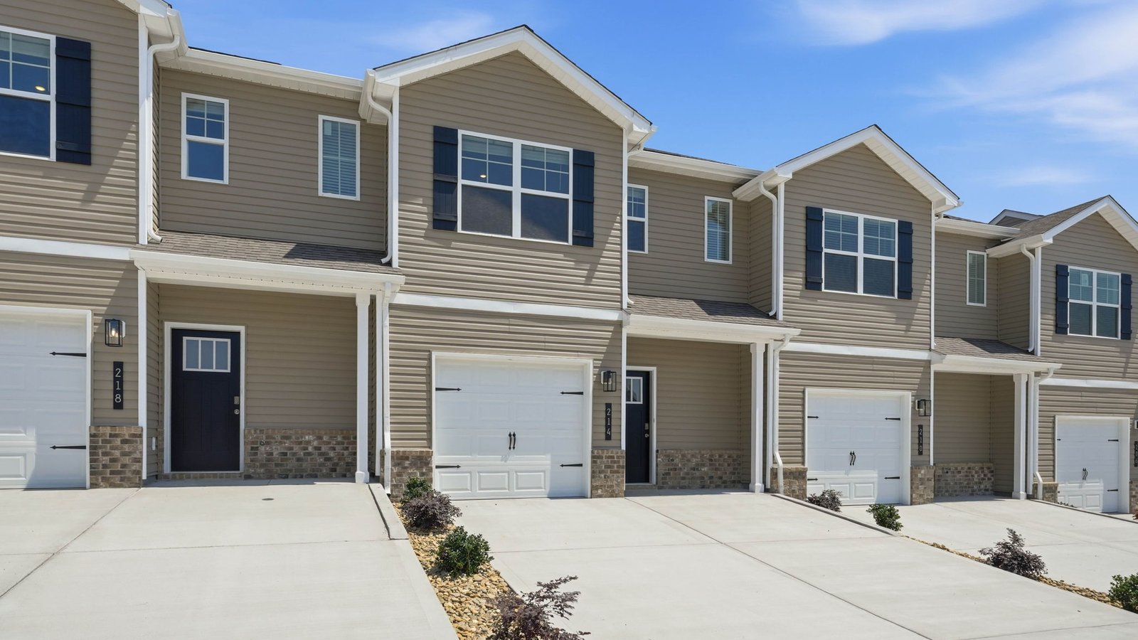 214 Jace Way exterior