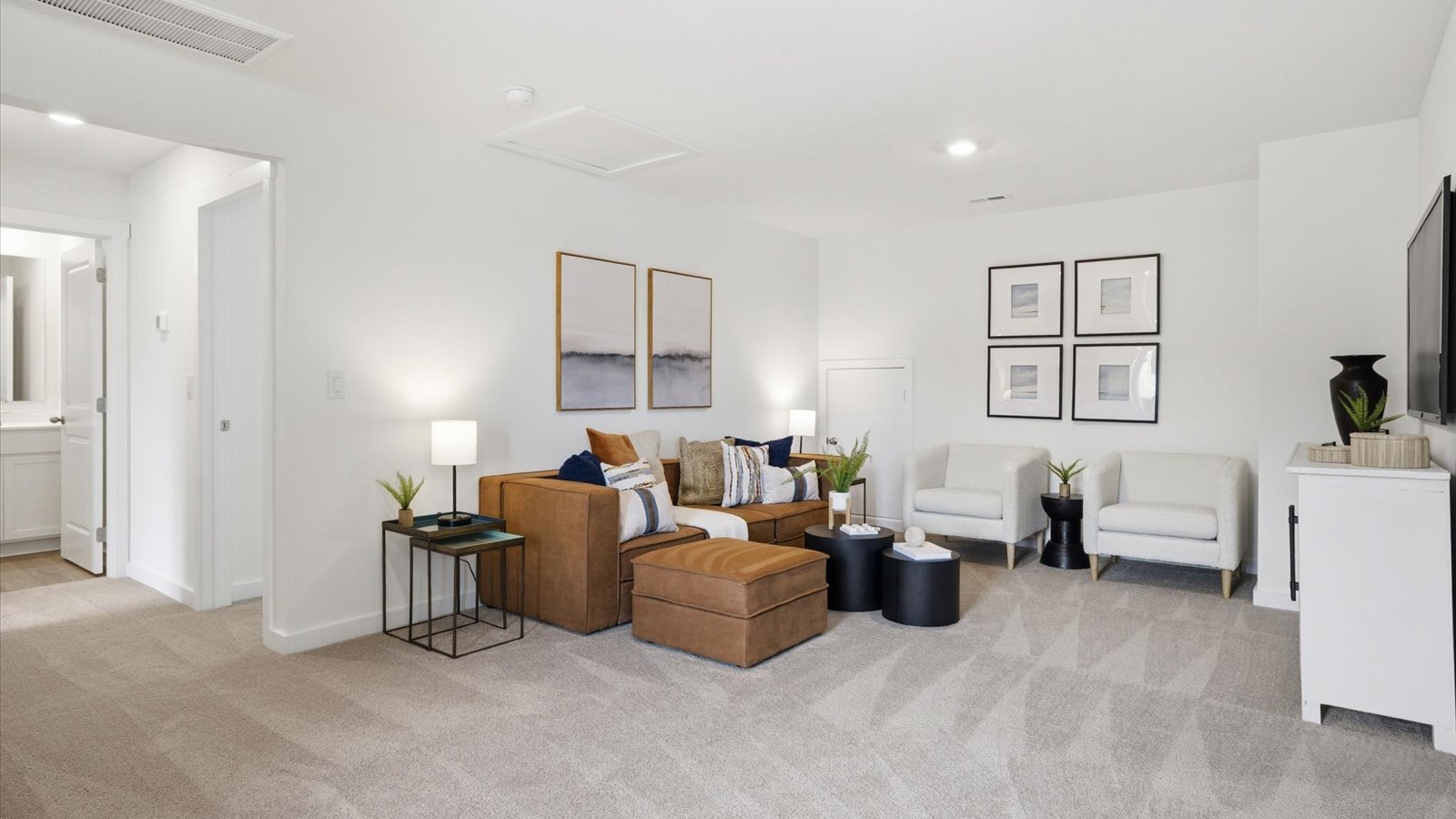 spacious upstair loft and secondary living room