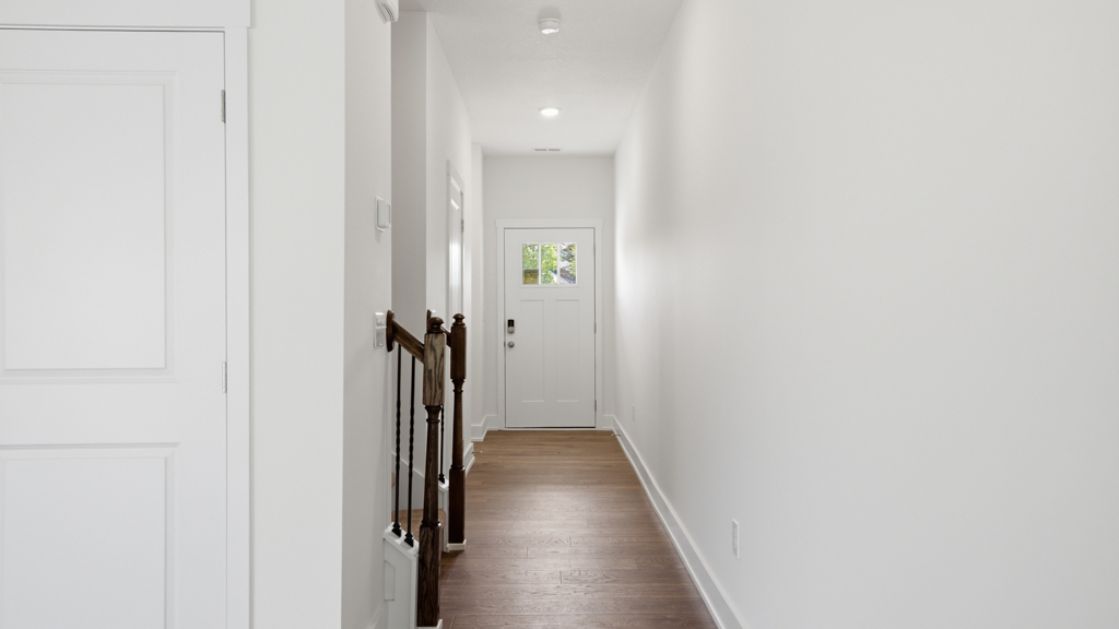 Front foyer and entryway space