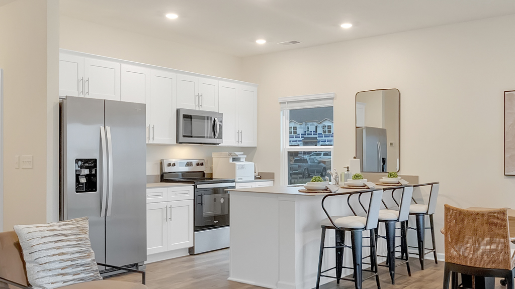 Altamont A-9 Tradition