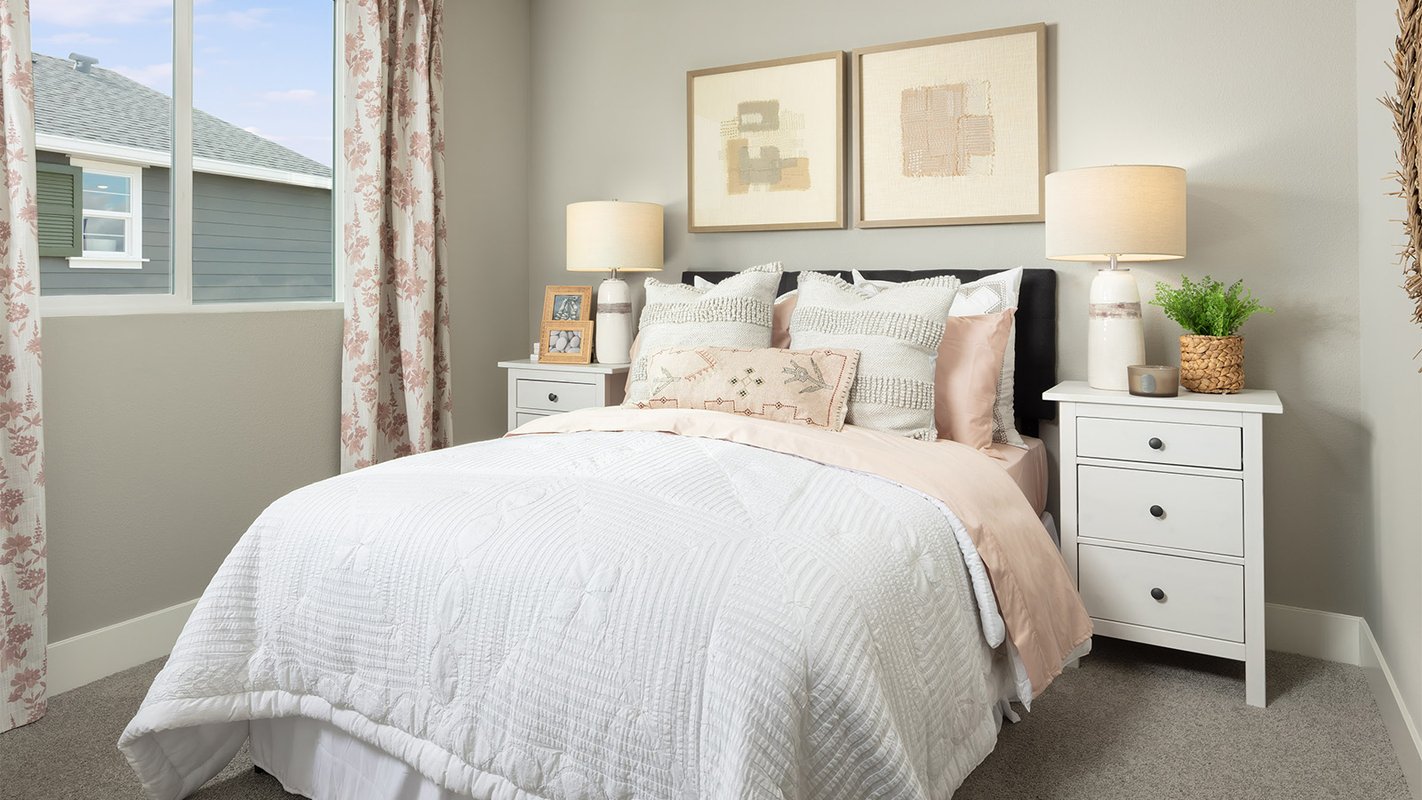 Harvest at Watson Ranch Palisade Plan Kids Bedroom