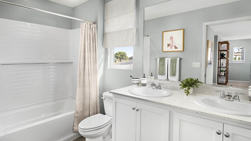 Harvest 1891 Secondary Bathroom