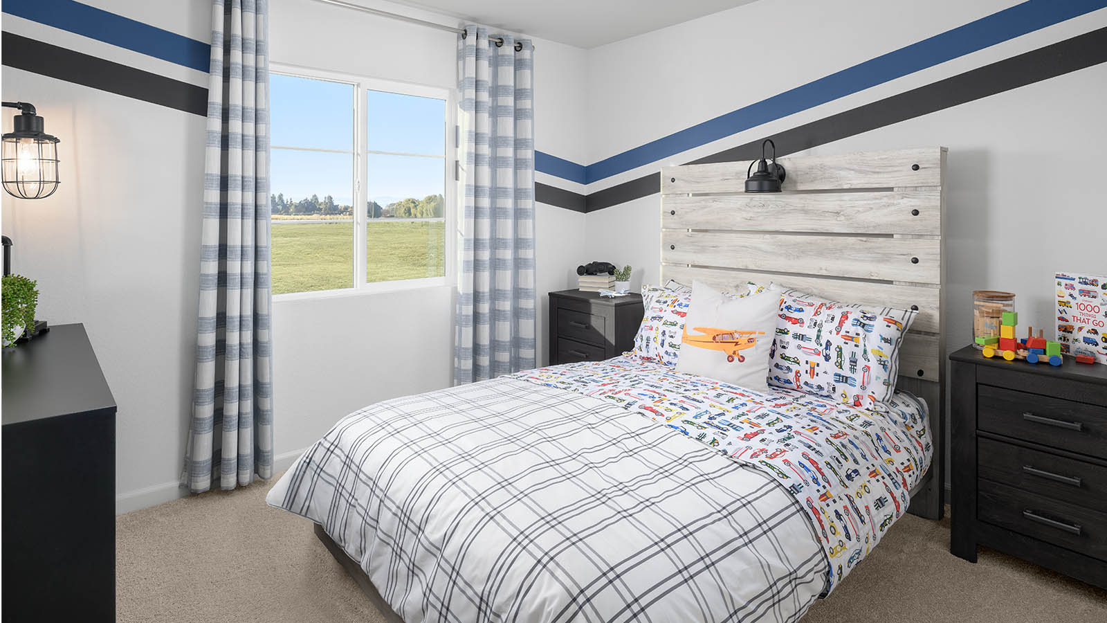 Eagles Landing Palisade Plan Guest Bed