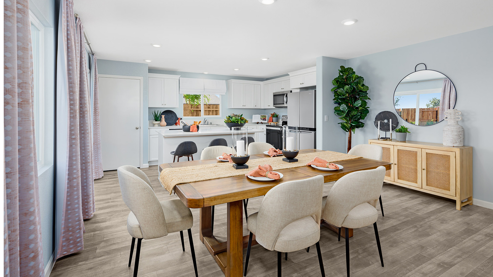 Meadows at Baldwin Ranch Rockaway Plan Dining