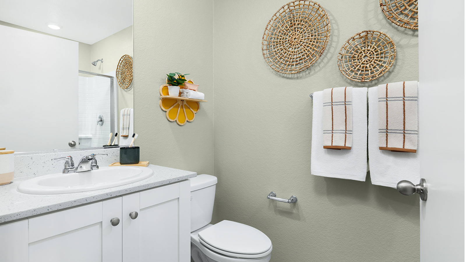 Alpine at Villa Ticino Redwood Plan Secondary Bath