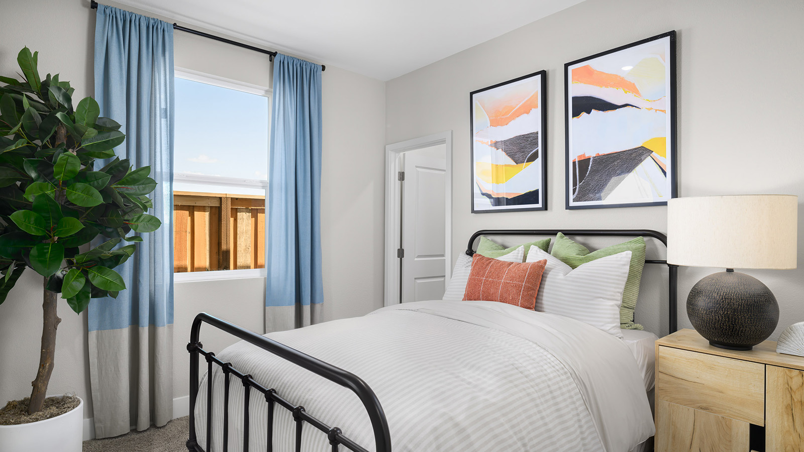 Stonebridge Maverick Plan Secondary Kids Bedroom