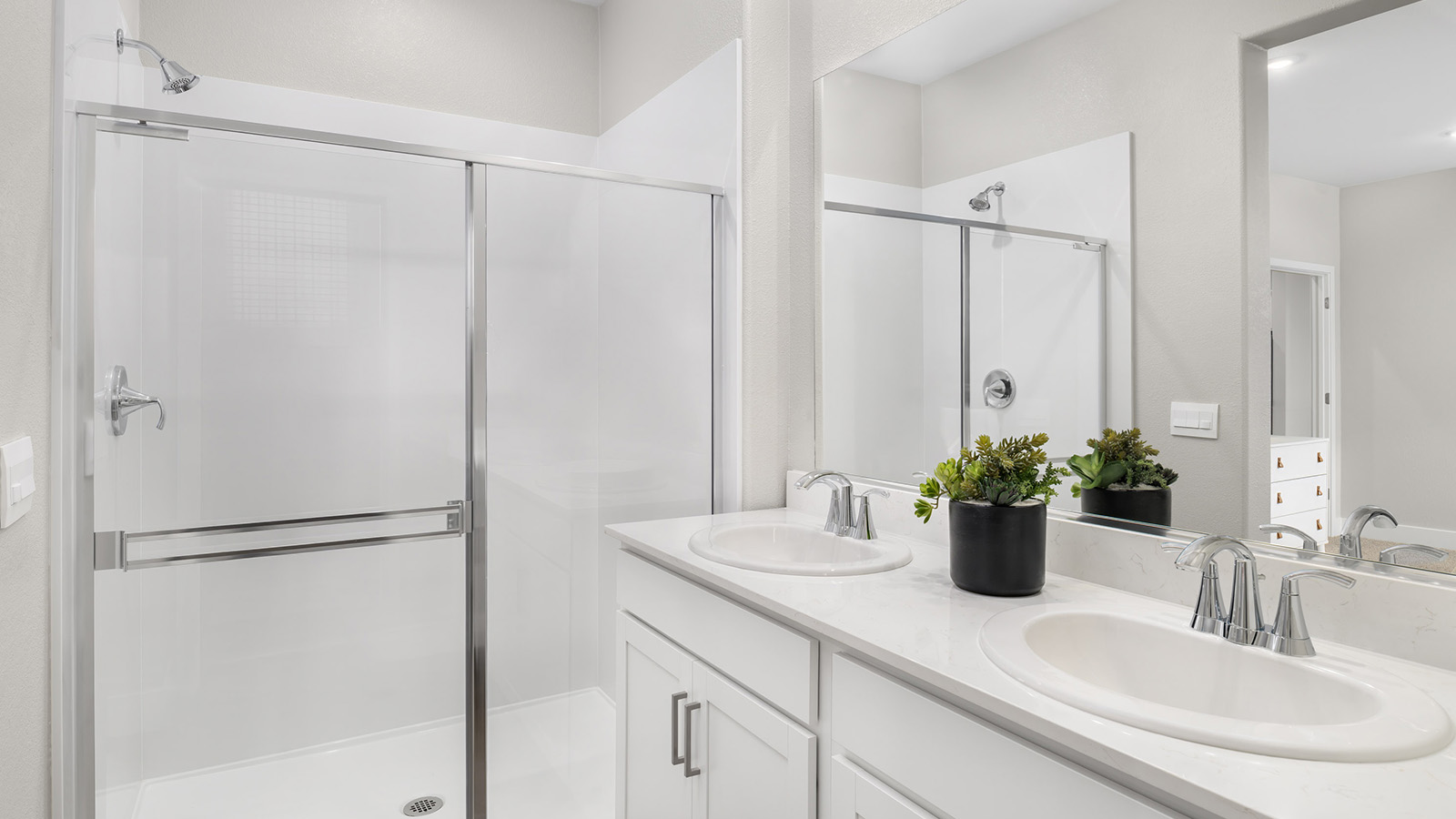 Stonebridge Maverick Plan Primary Bathroom
