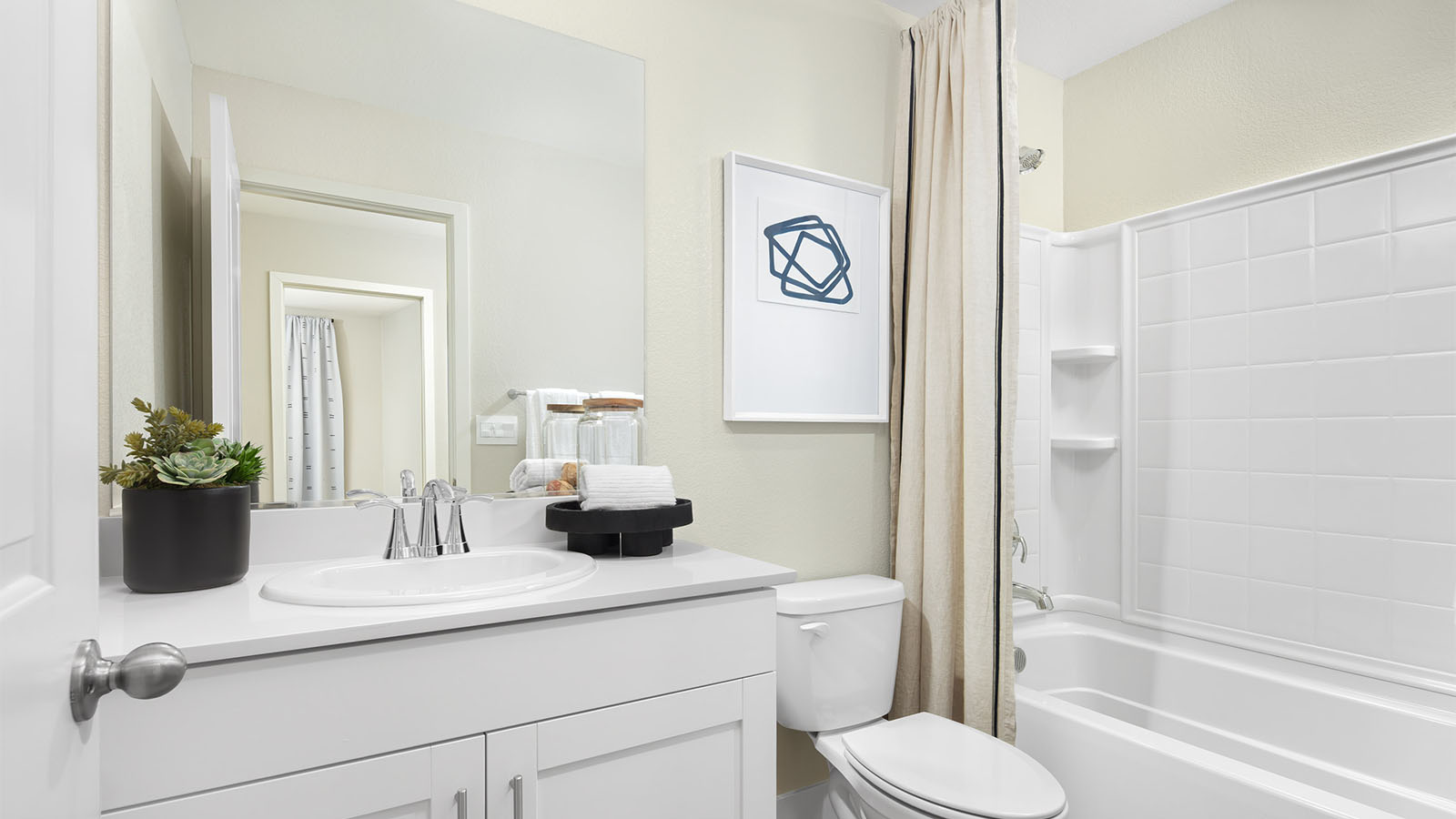 Stonebridge Rockaway Plan Secondary Bathroom