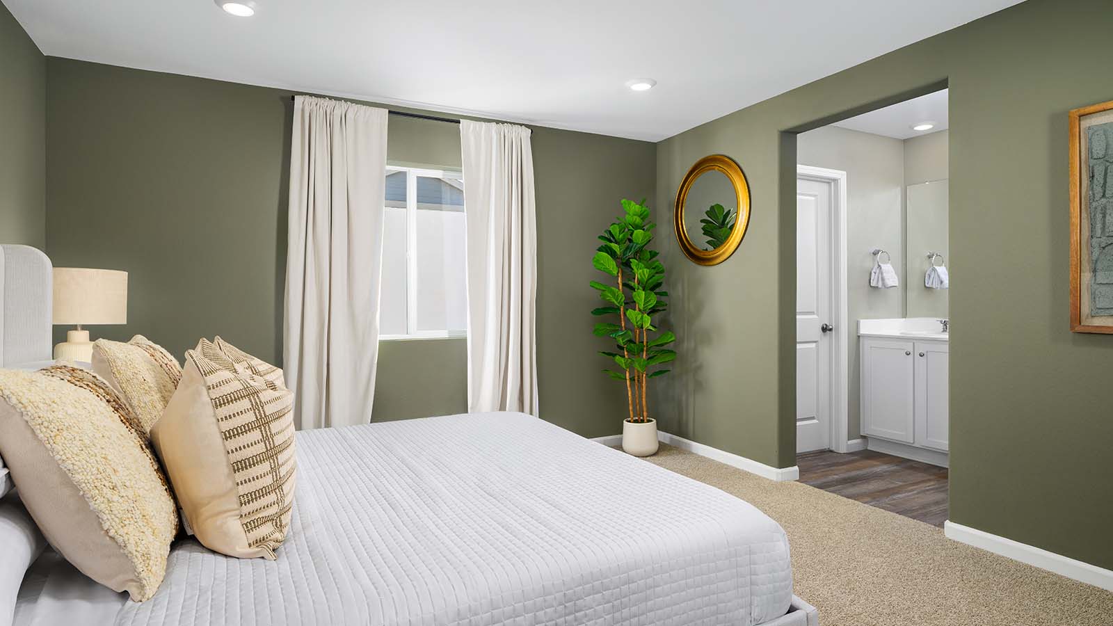 Heritage Collection II Sierra Plan Primary Bed Bath