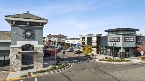 High end shopping malls in Woodbury, Minnesota.