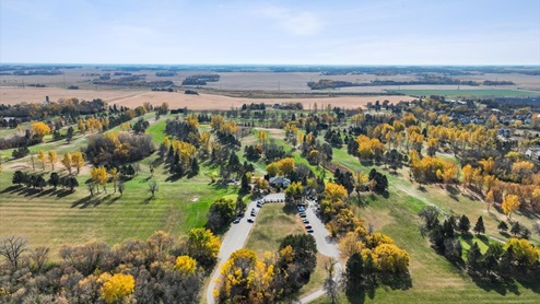 Golf course in Farmington.
