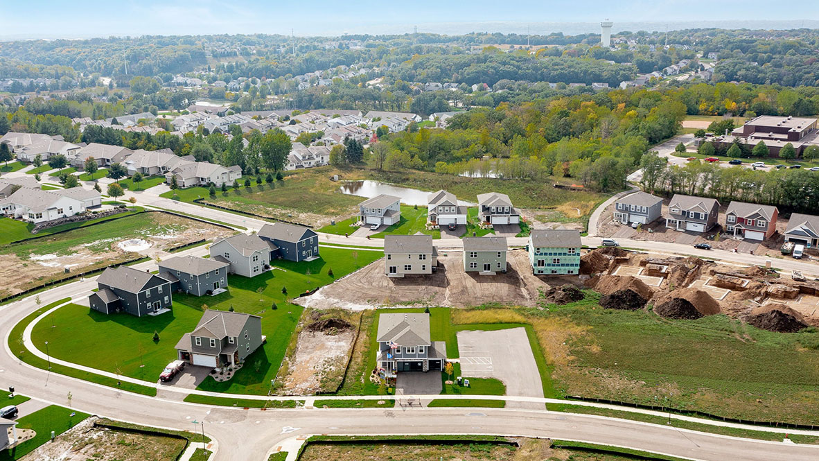 New Homes in Hinton Woods Express Select Cottage Grove, MN D.R. Horton