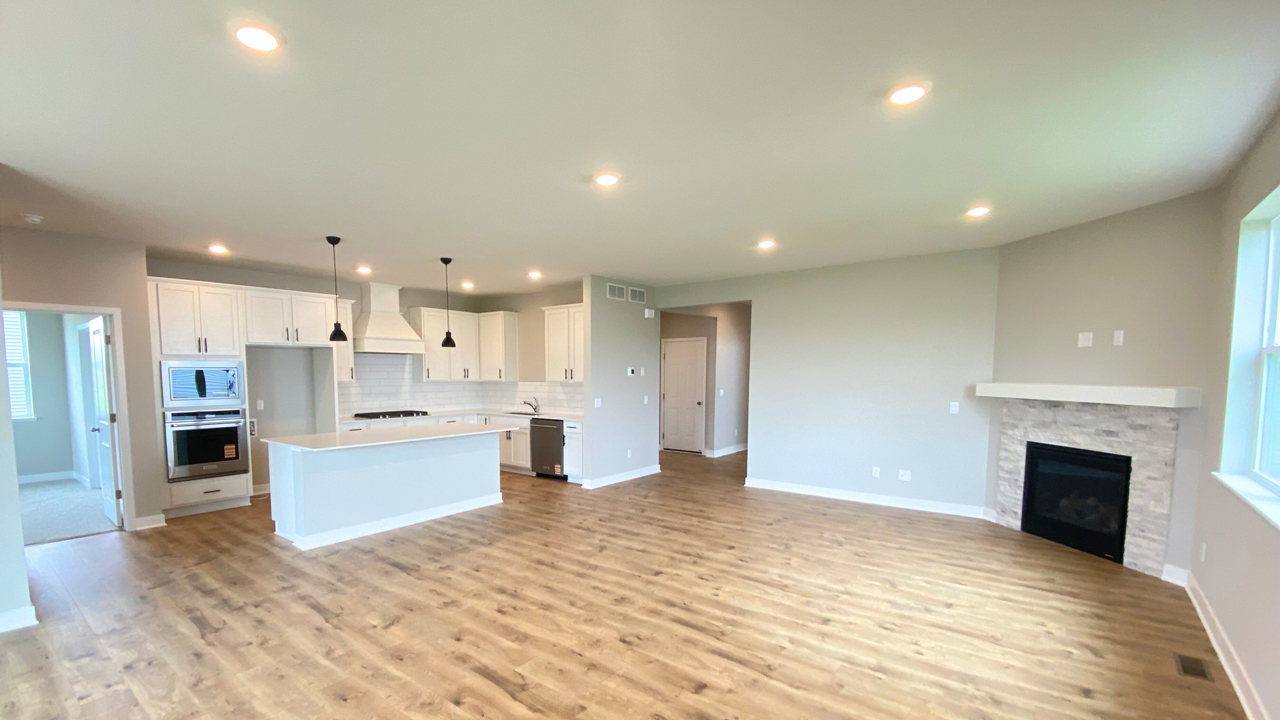 Photo of actual home in Lakeville, Minnesota.