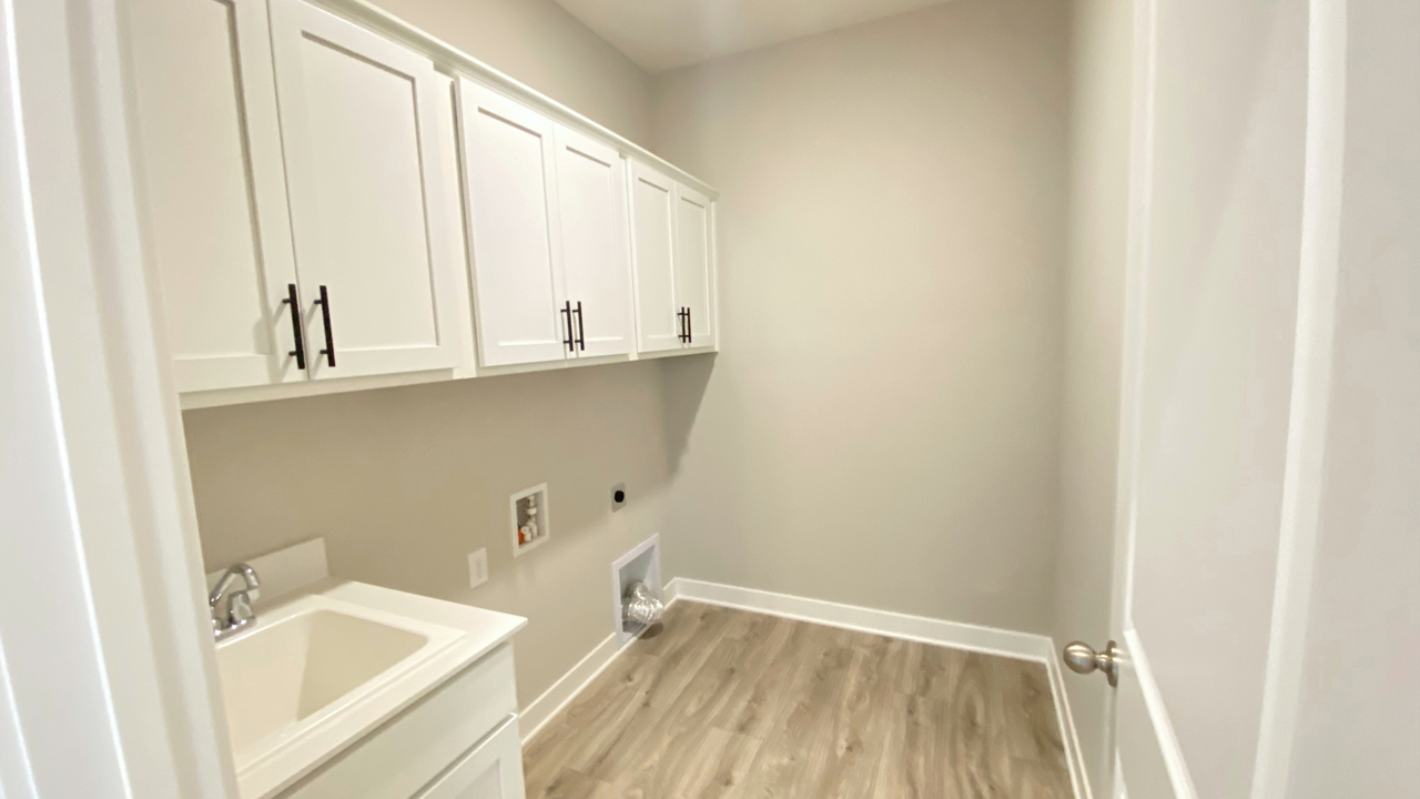 Photo of actual home in Lakeville, Minnesota.