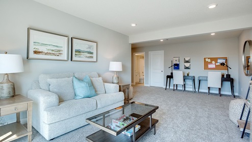 new homes 4-5 beds clubhouse and pool in lakeville mn