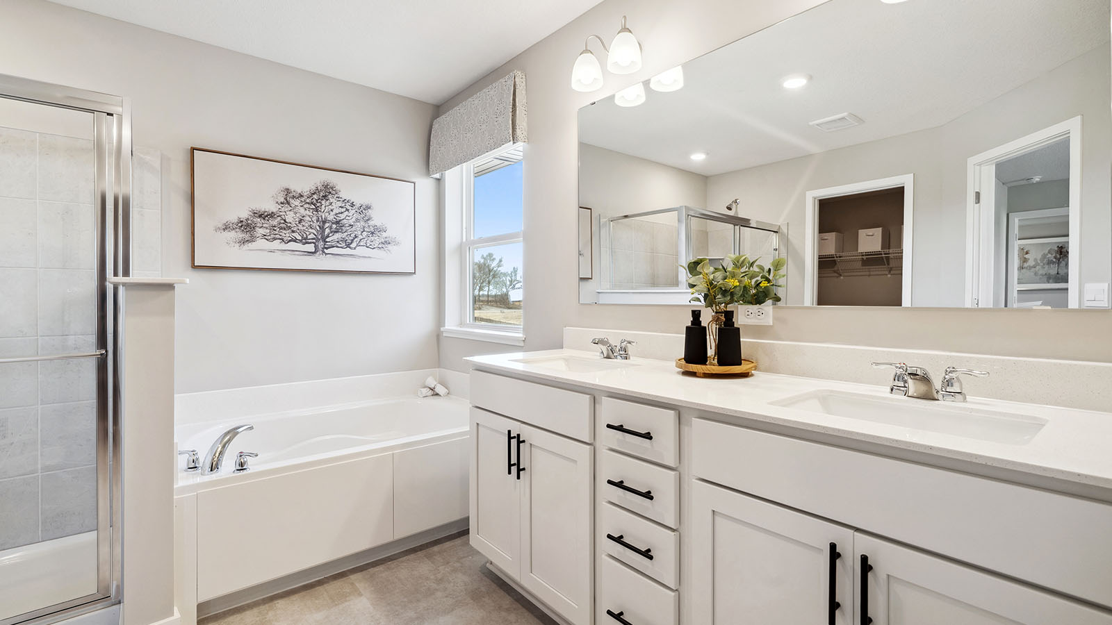 Private bathroom for the bedroom suite.