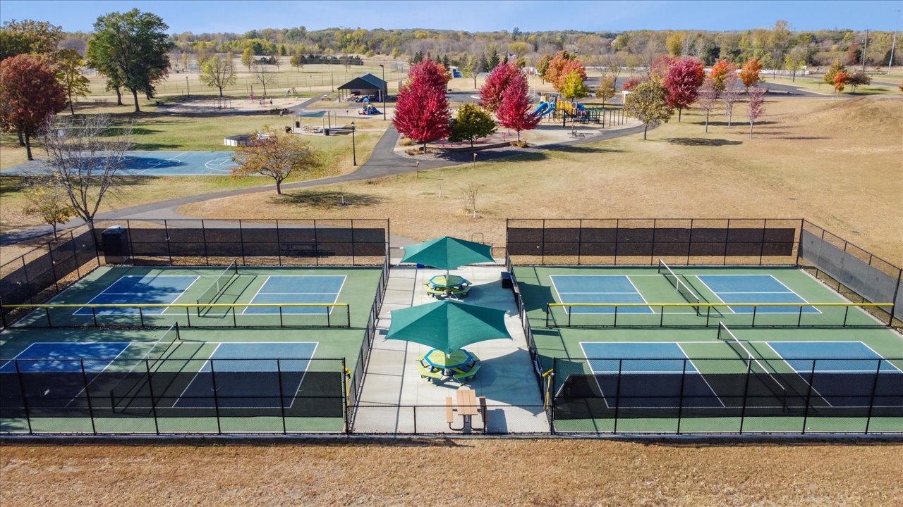 Otsego park tennis courts