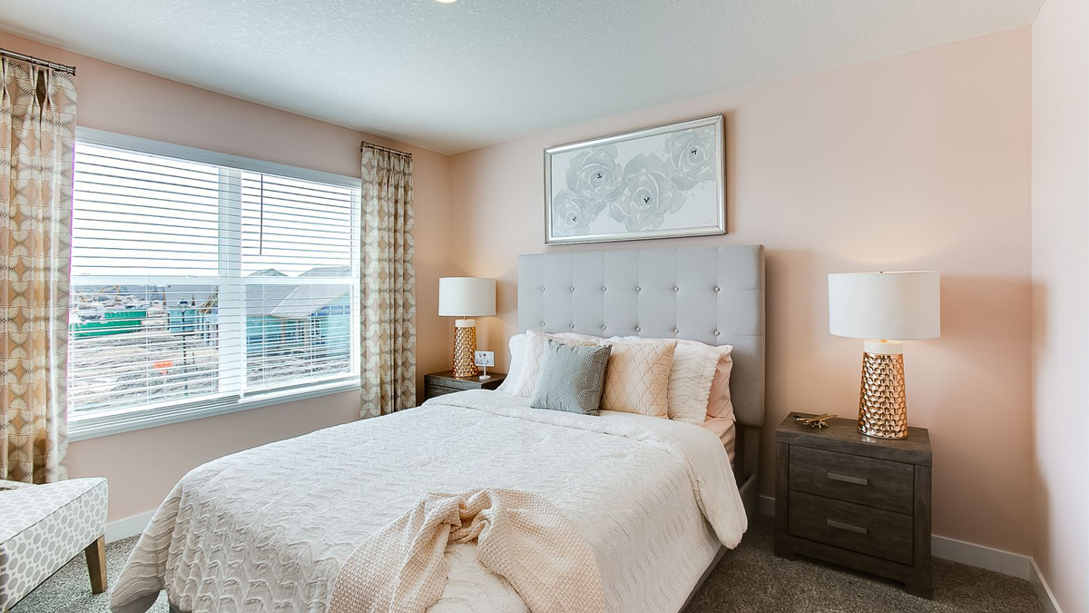 Secondary bedroom with walk-in closet.