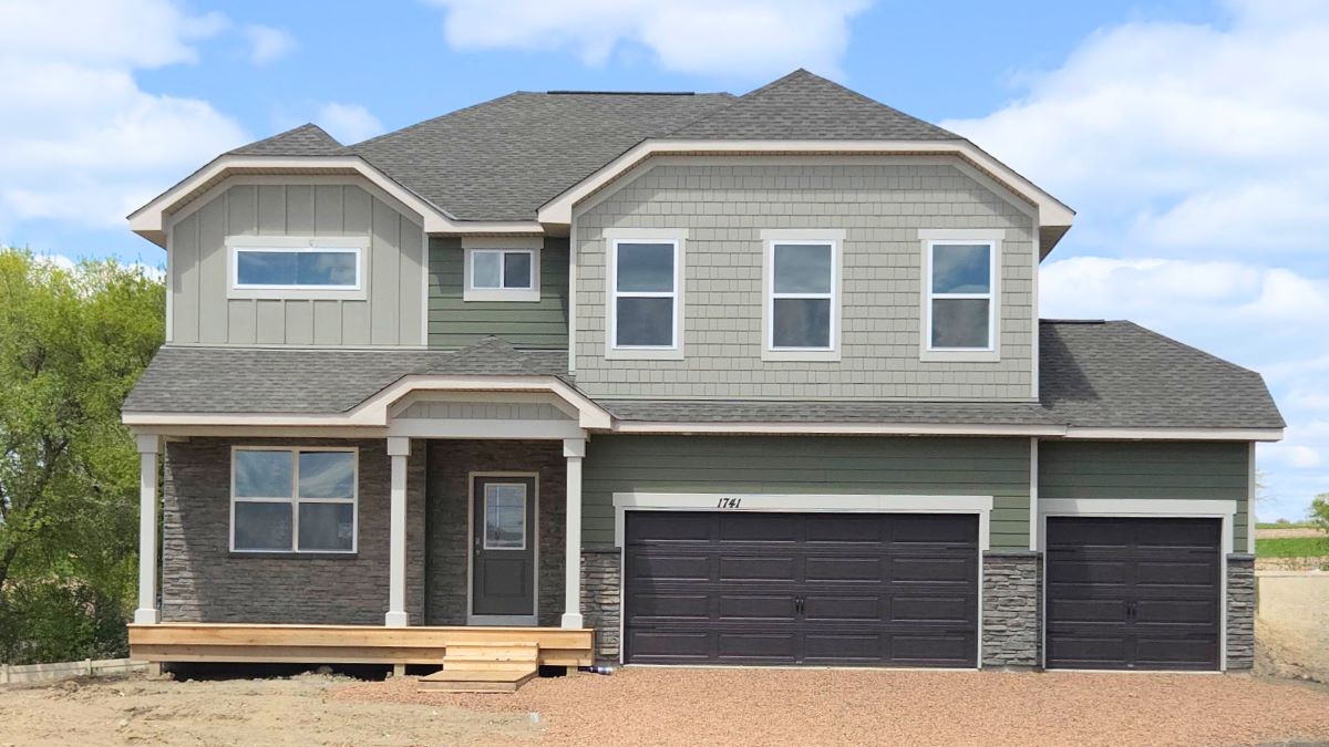 1741 Oak Creek Pass exterior