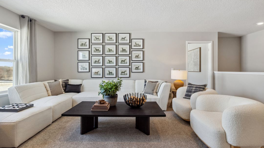 Upper level loft area.