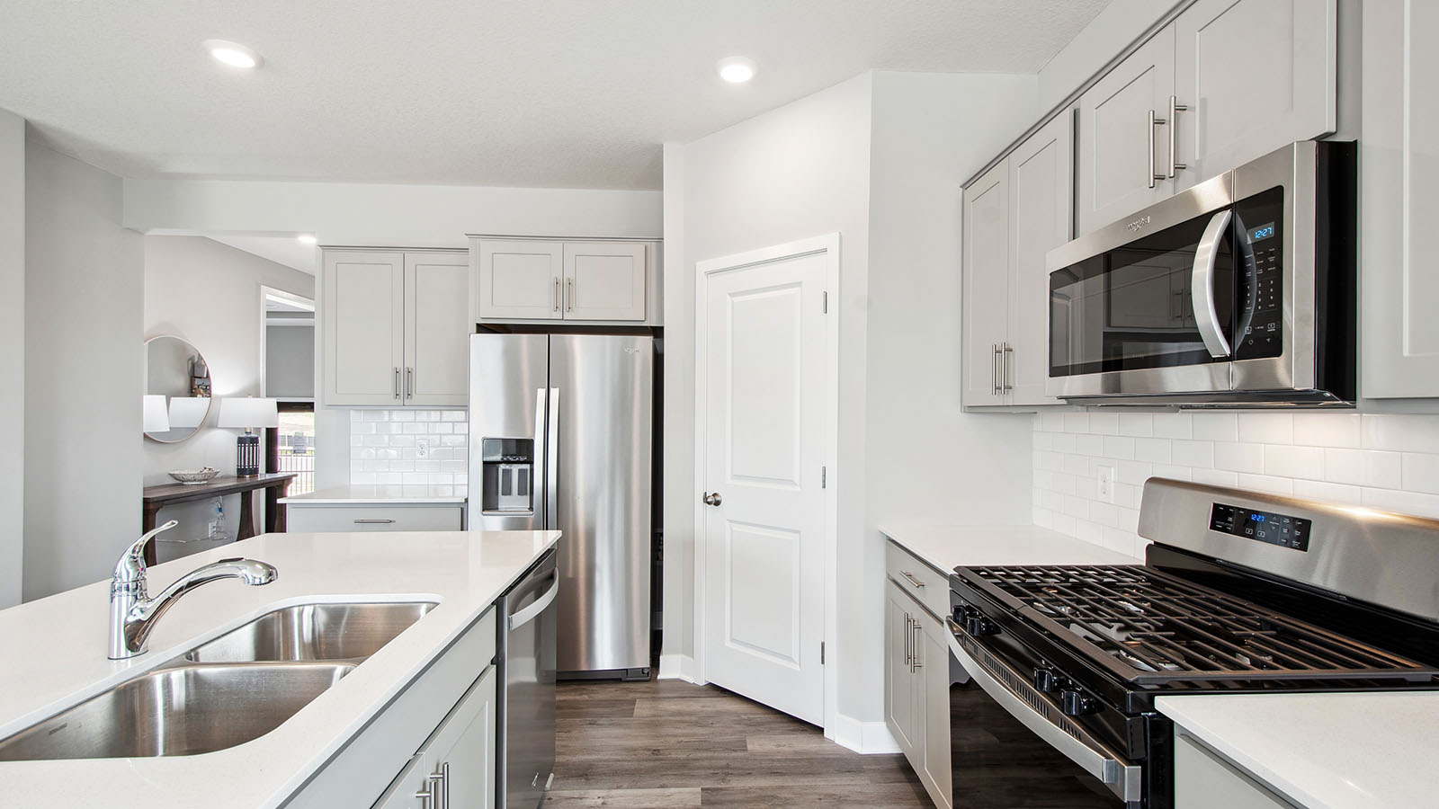 Kitchen and stainless appliances.
