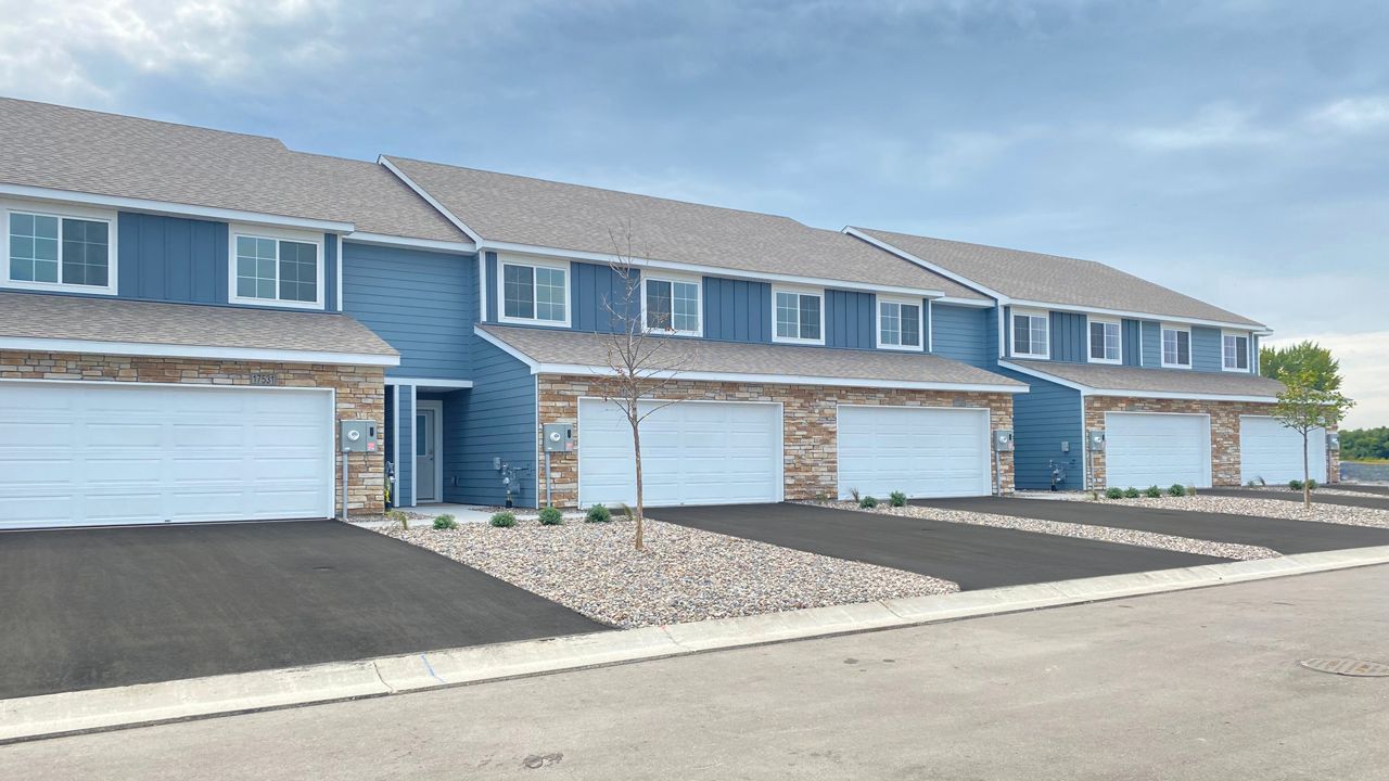 708 Waterleaf Way exterior