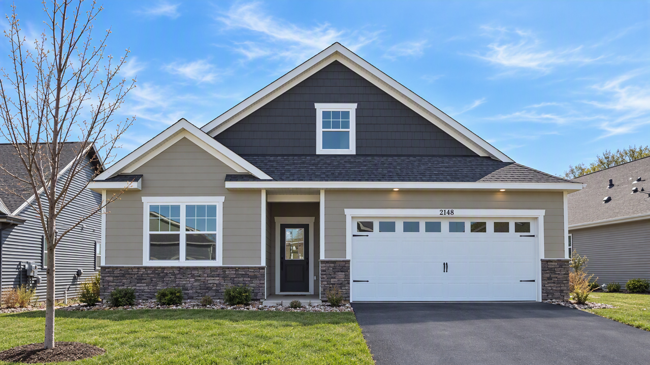 2148 Bluff Heights Dr exterior