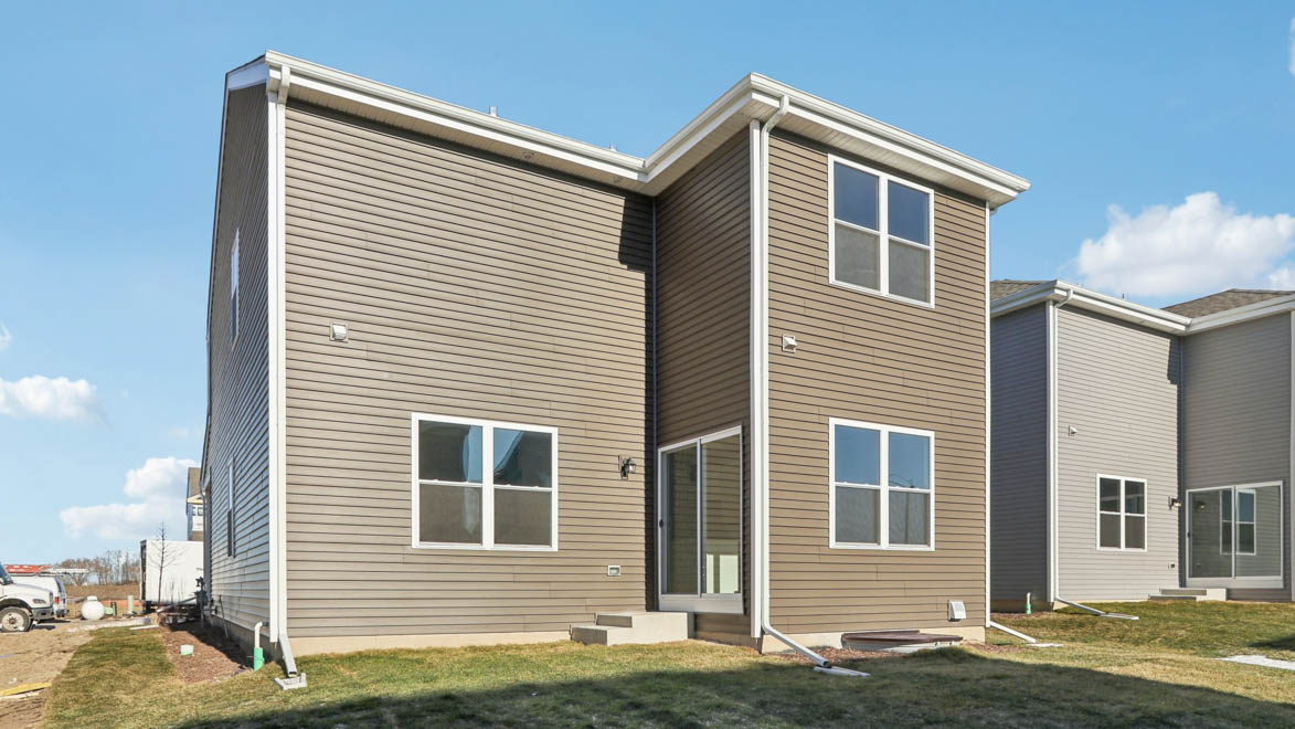 Back of sloan with vinyl siding