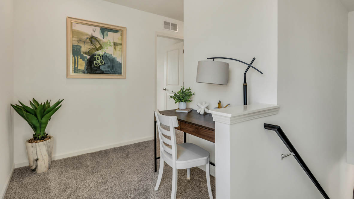 Upstairs mini loft area