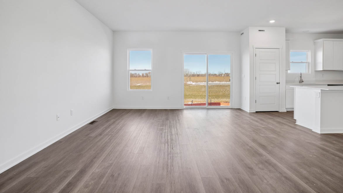 Great room, dining room kitchen combo